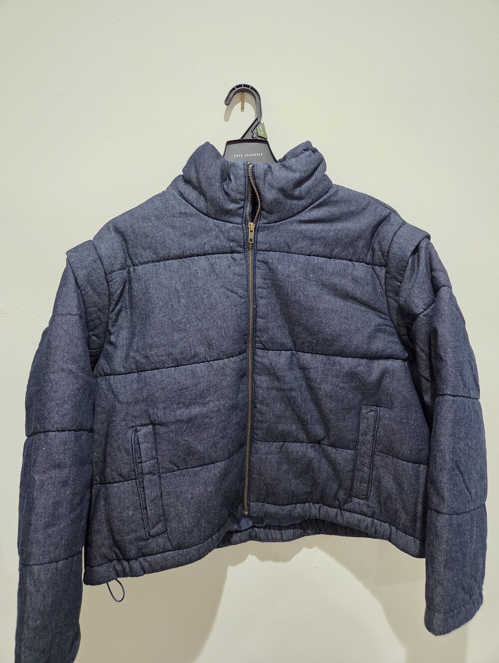 Free Assembly Women's Puffer Jacket Quilted Full Zip High Neck Navy Blue NWT